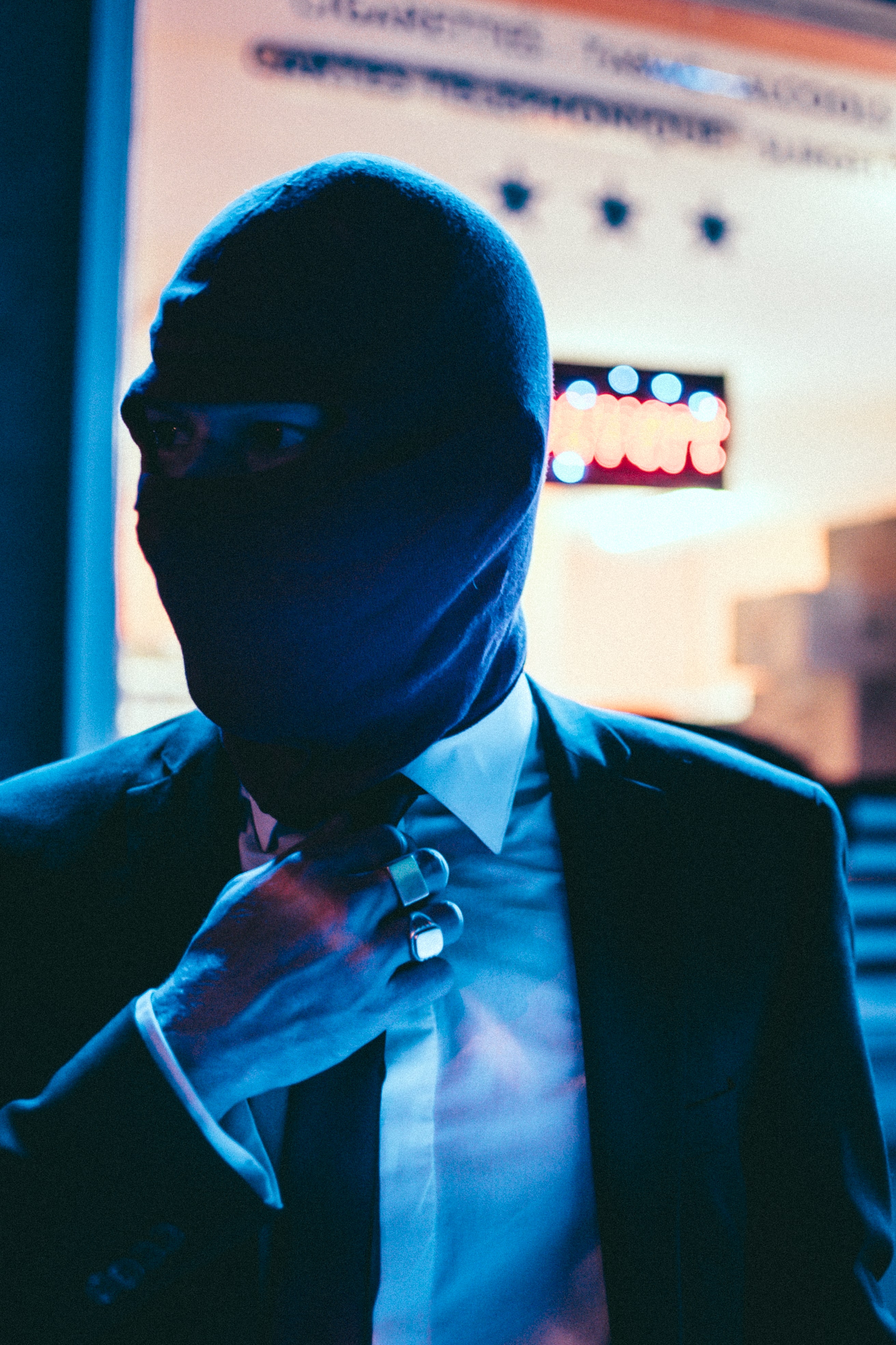 neonheist